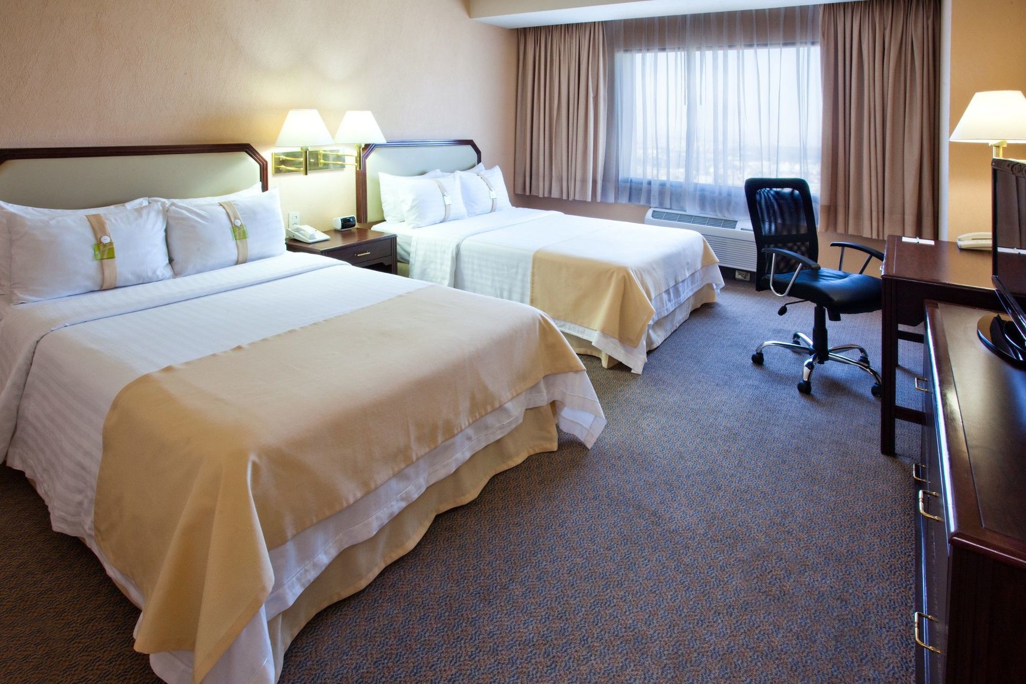 Holiday Inn Puebla La Noria By Ihg Oda fotoğraf